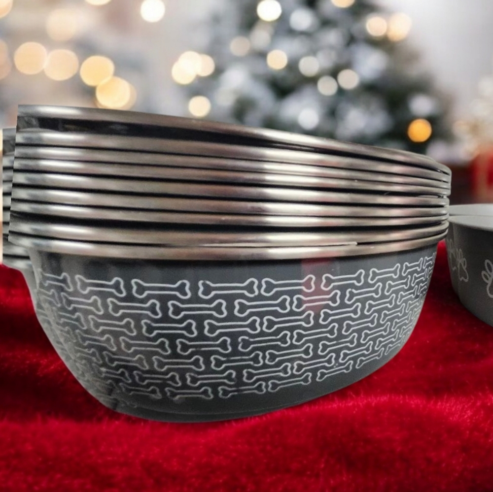 Stainless Steel Food / Water Bowls under 80lb dogs  Cute dogbone design!